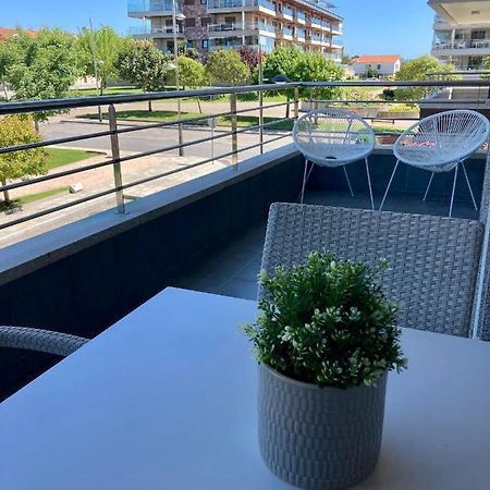 Acogedor Apartamento Con Terraza En Portonovo Kültér fotó